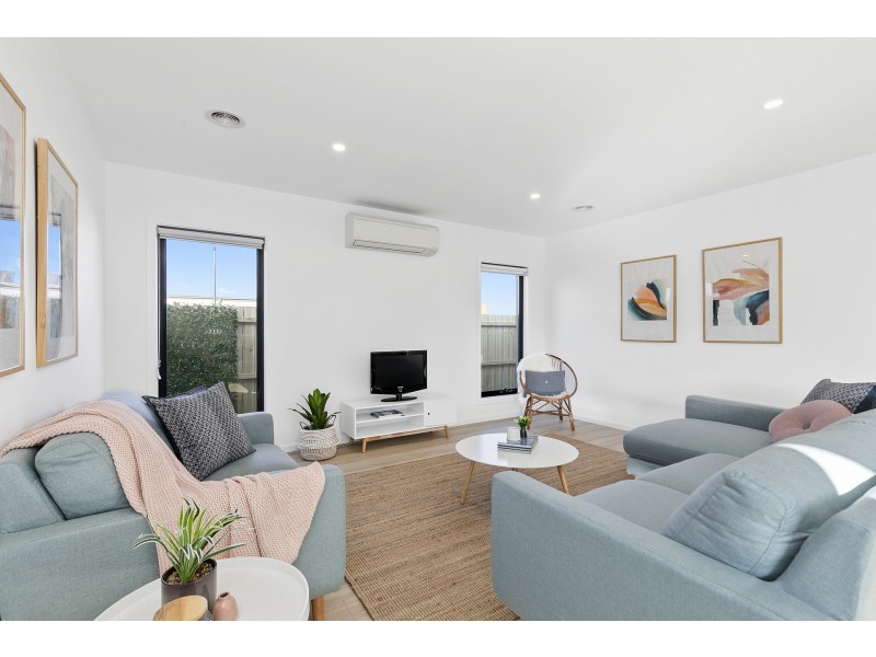 49 Grinders Avenue, Torquay VIC 3228