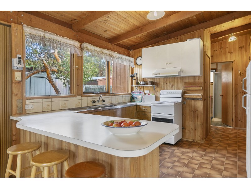 8 Eagle Avenue, Anglesea VIC 3230