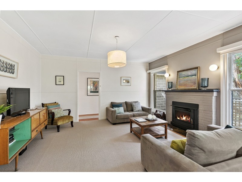 16 Charles Street, Anglesea VIC 3230