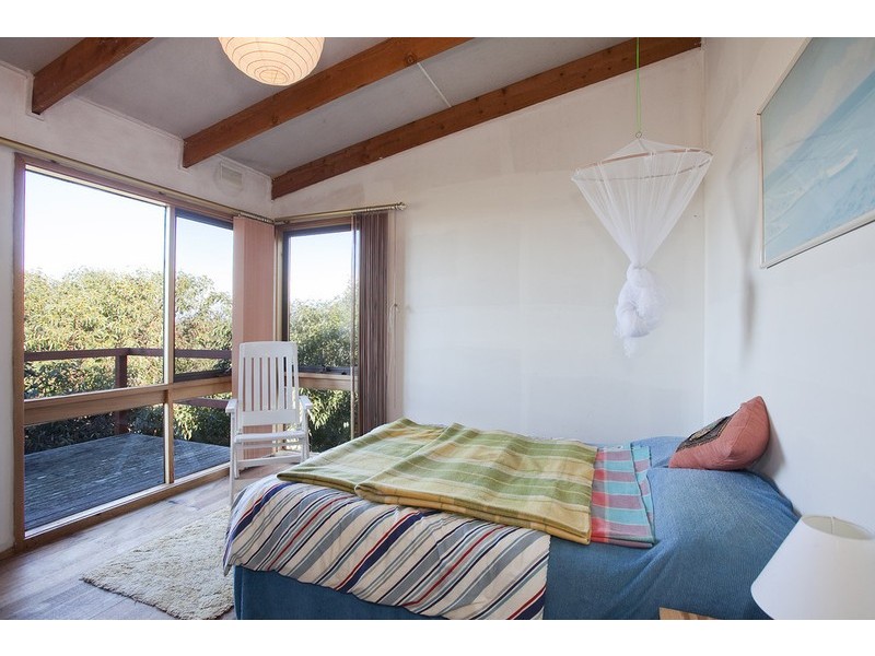 5 Robyn Road, Moggs Creek VIC 3231