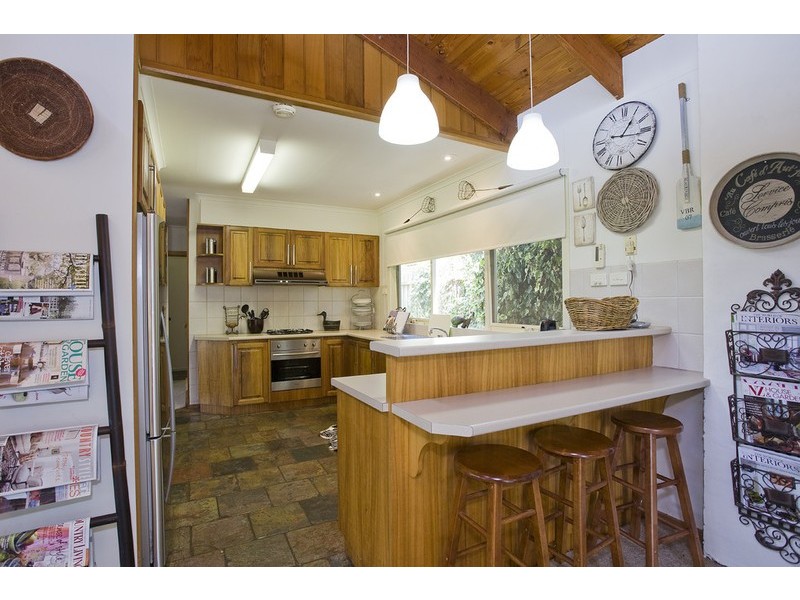 9 Albert Avenue, Aireys Inlet VIC 3231
