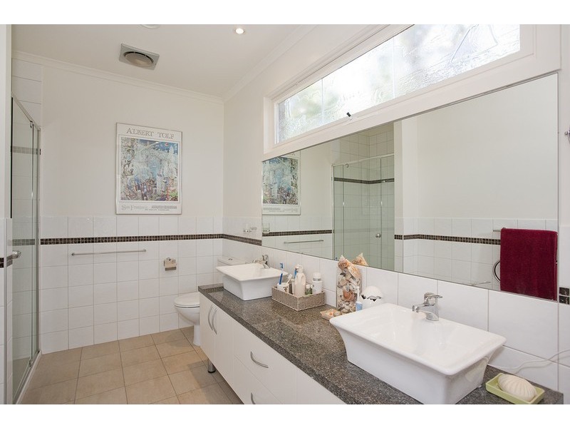 667 Great Ocean Road, Eastern View VIC 3231