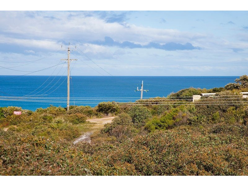 15 Robyn Road, Moggs Creek VIC 3231