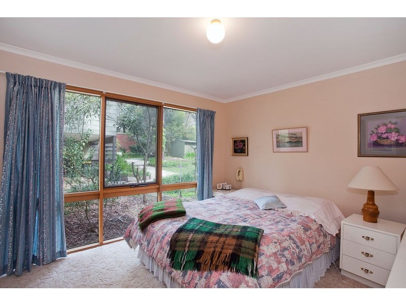 17 Amaroo Crescent, Aireys Inlet VIC 3231