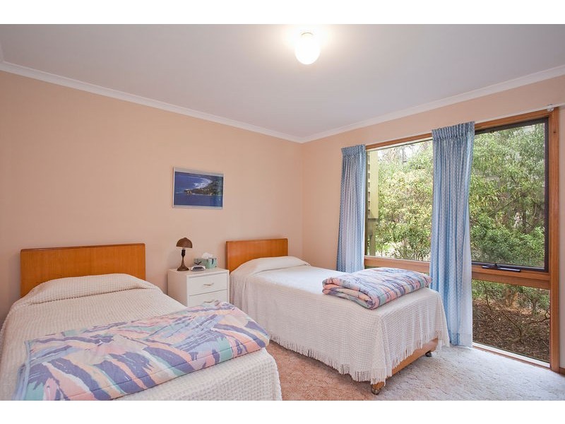 17 Amaroo Crescent, Aireys Inlet VIC 3231