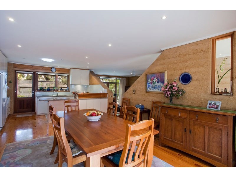 16 Wright Street, Aireys Inlet VIC 3231