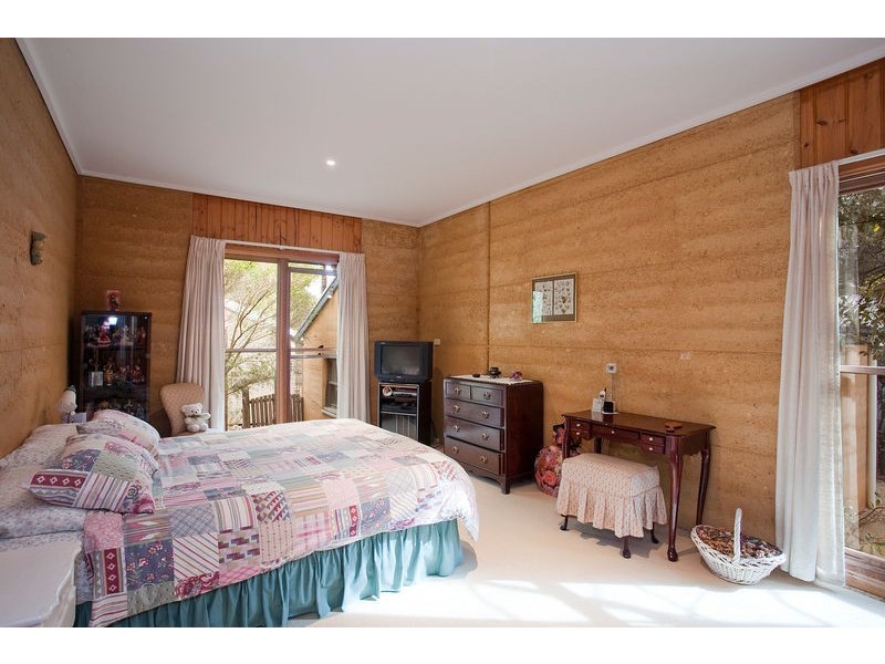 16 Wright Street, Aireys Inlet VIC 3231