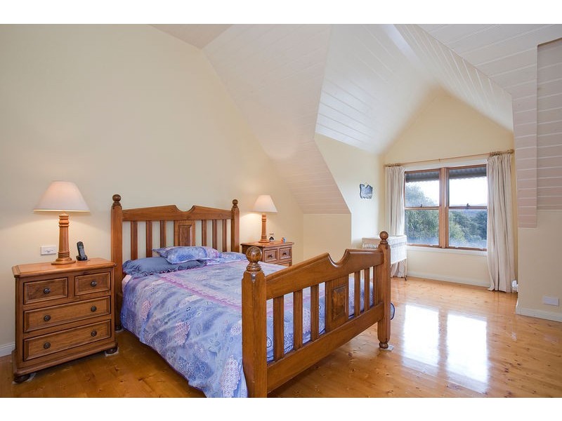 48 Hopkins Street, Aireys Inlet VIC 3231