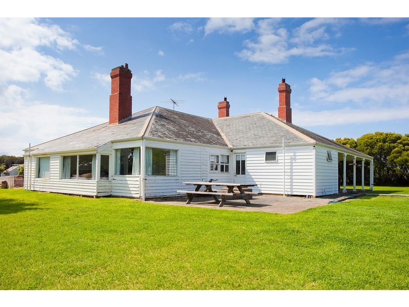 9-11 Federal Street, Aireys Inlet VIC 3231