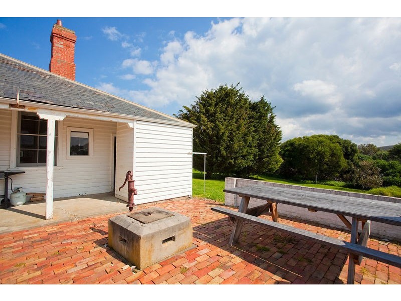 9-11 Federal Street, Aireys Inlet VIC 3231