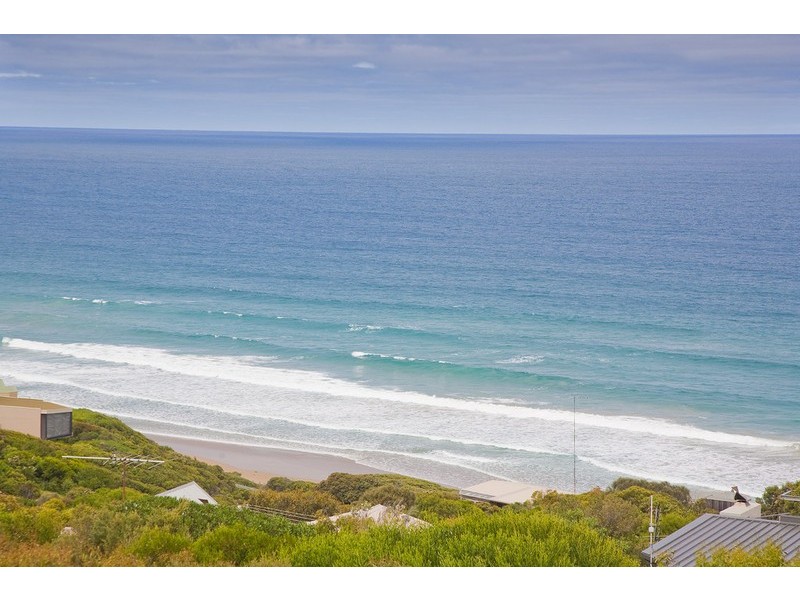 18 Yandanah Road, Fairhaven VIC 3231