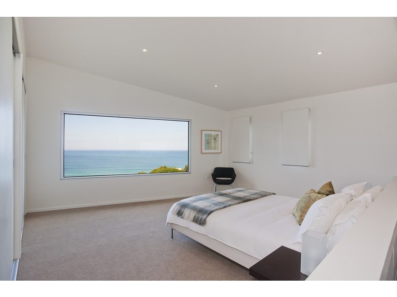 18 Yandanah Road, Fairhaven VIC 3231