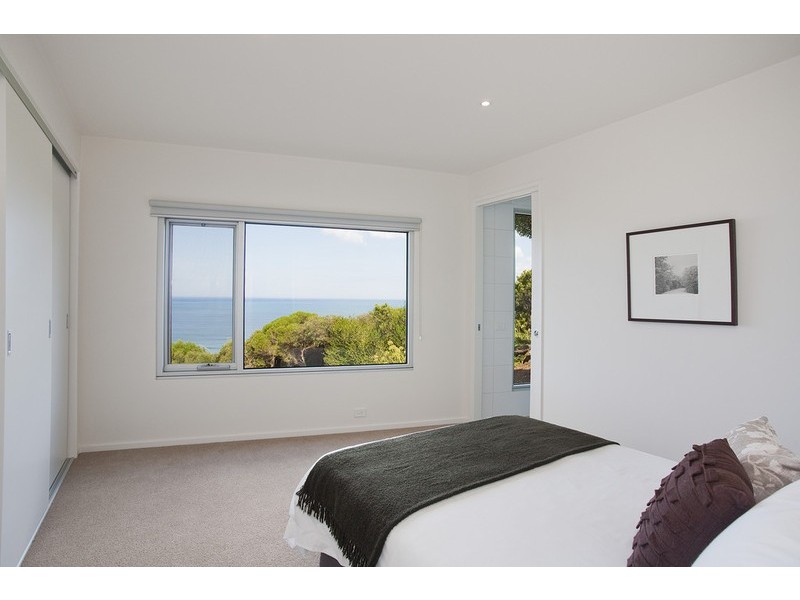 18 Yandanah Road, Fairhaven VIC 3231