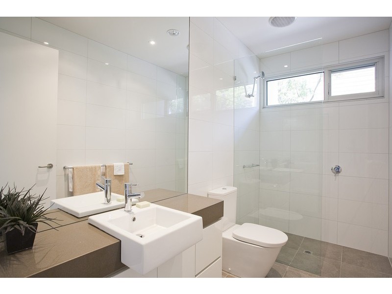 18 Yandanah Road, Fairhaven VIC 3231
