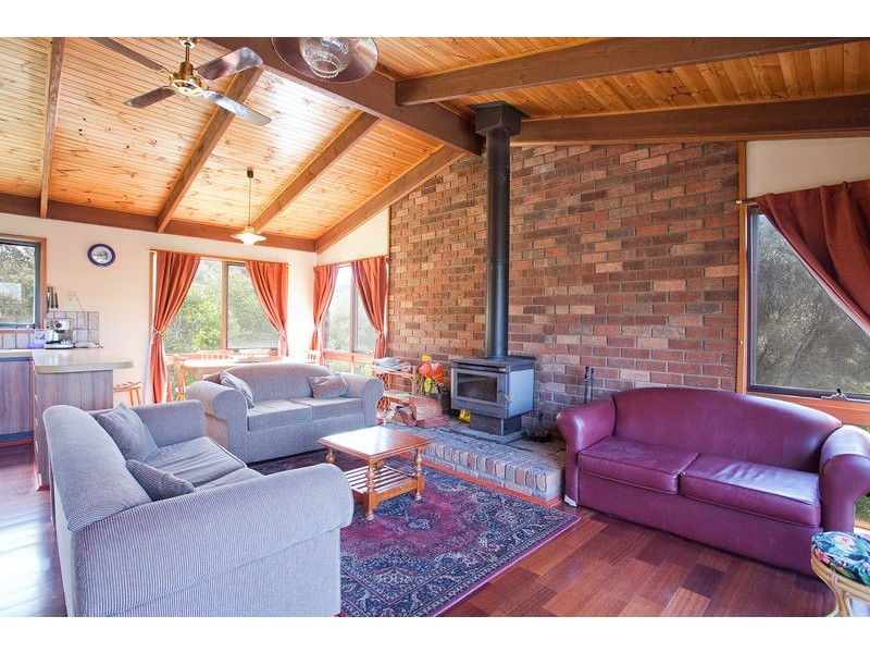 42-44 Anderson Street, Aireys Inlet VIC 3231