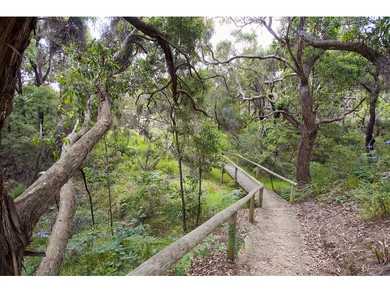 42-44 Anderson Street, Aireys Inlet VIC 3231