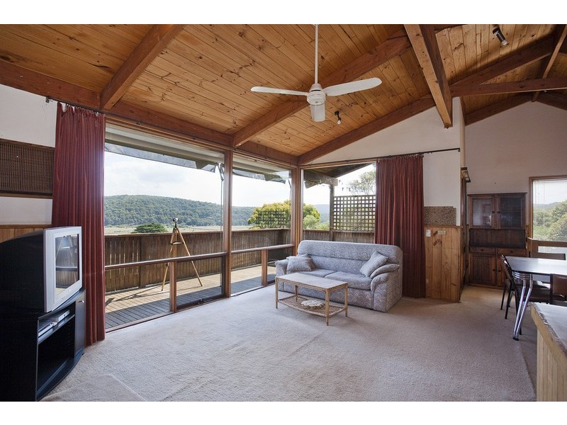 22  Beach Road, Aireys Inlet VIC 3231