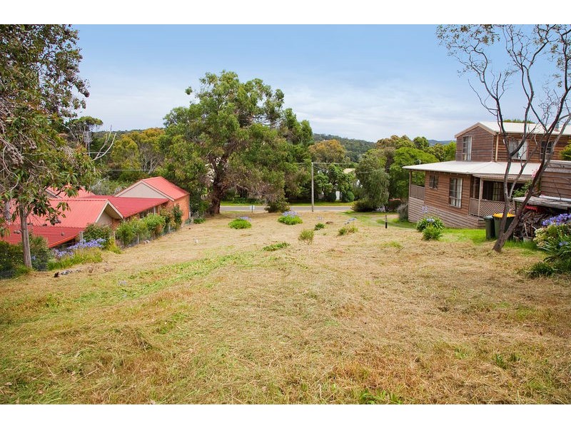14 Bambra Road, Aireys Inlet VIC 3231