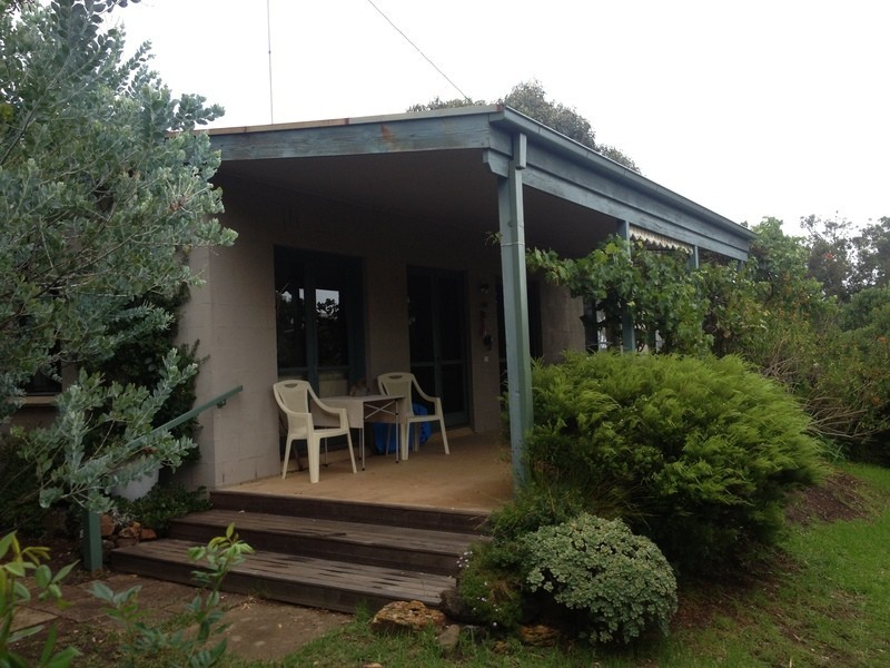 31 Philip Street, Aireys Inlet VIC 3231