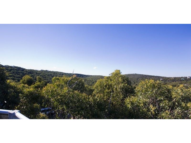 6 Orchid  Grove, Fairhaven VIC 3231