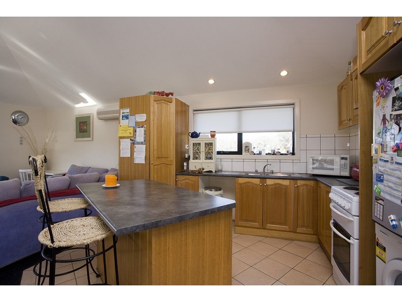 6 Orchid  Grove, Fairhaven VIC 3231