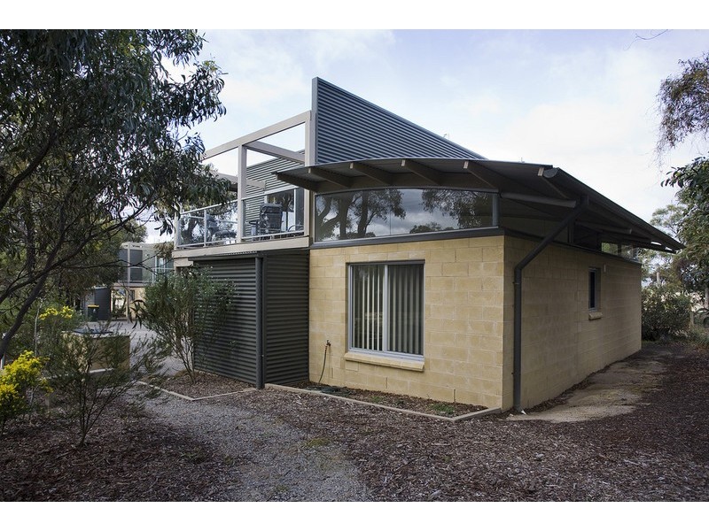 19 Aireys Street, Aireys Inlet VIC 3231