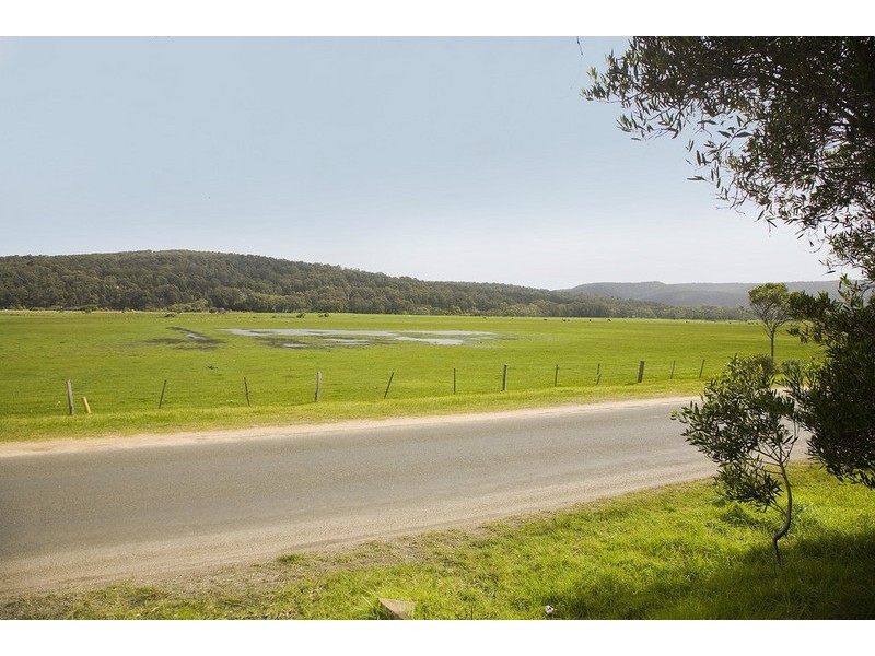 42B Bambra Road, Aireys Inlet VIC 3231