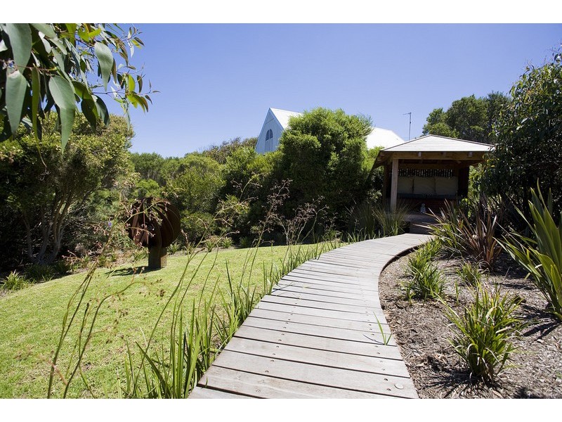 42 Banool Road, Fairhaven VIC 3231