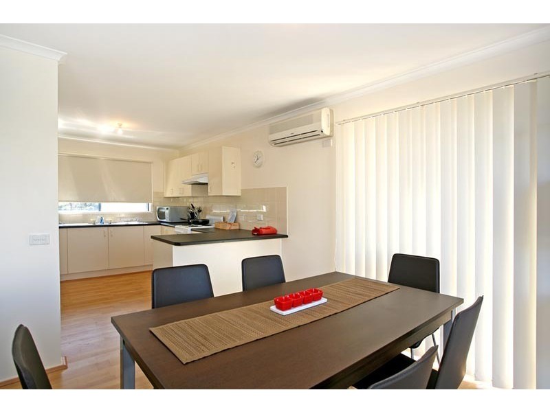 3/2 Alice Street, Aireys Inlet VIC 3231