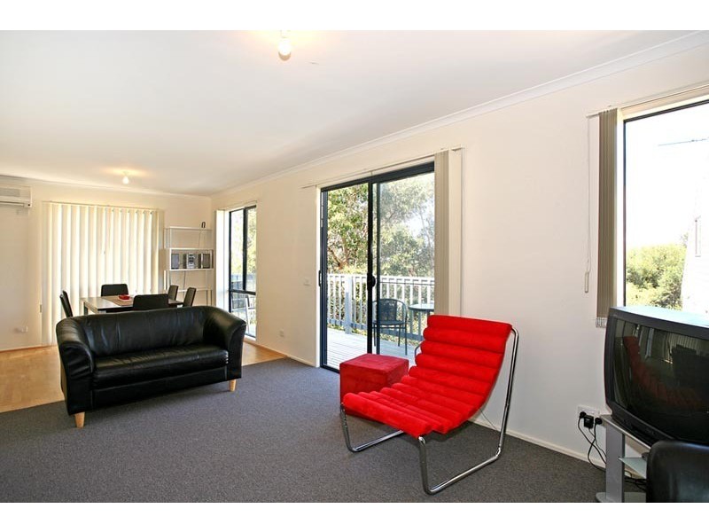 3/2 Alice Street, Aireys Inlet VIC 3231