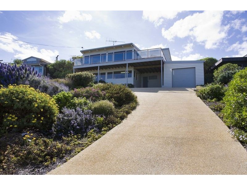 27 Banool  Road, Fairhaven VIC 3231