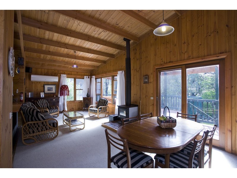 12 Berthon Street, Aireys Inlet VIC 3231