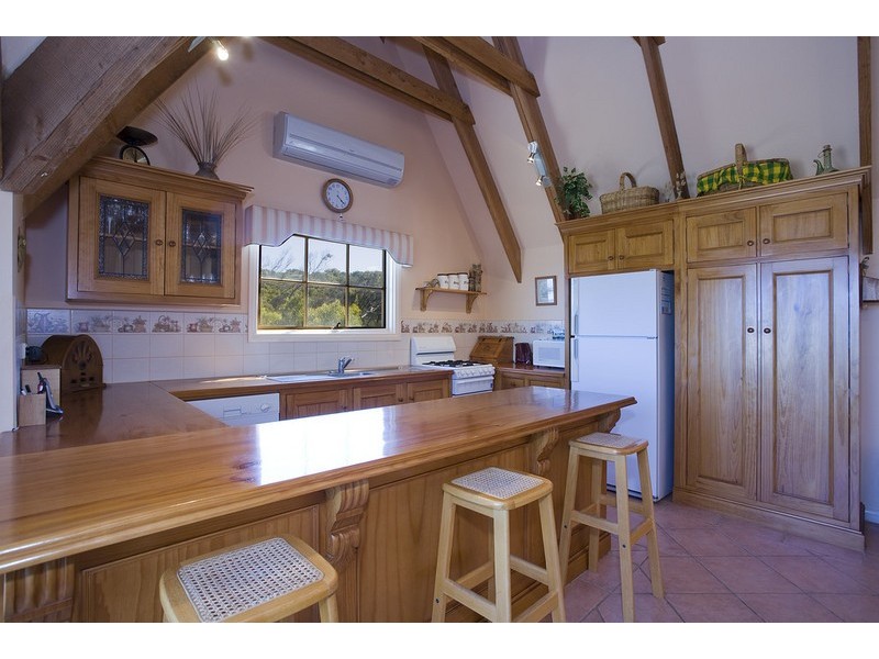 2 Yarringa Road, Fairhaven VIC 3231