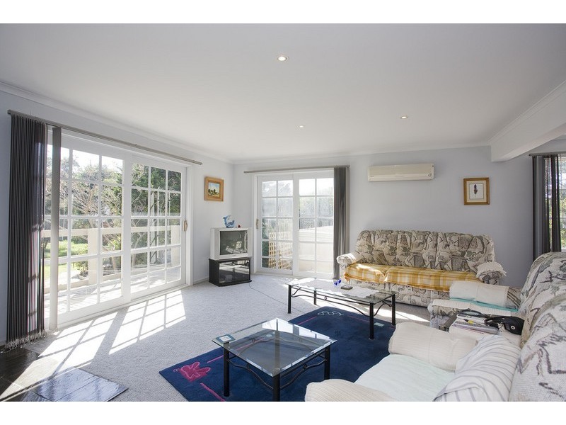 18  Anderson Street, Aireys Inlet VIC 3231