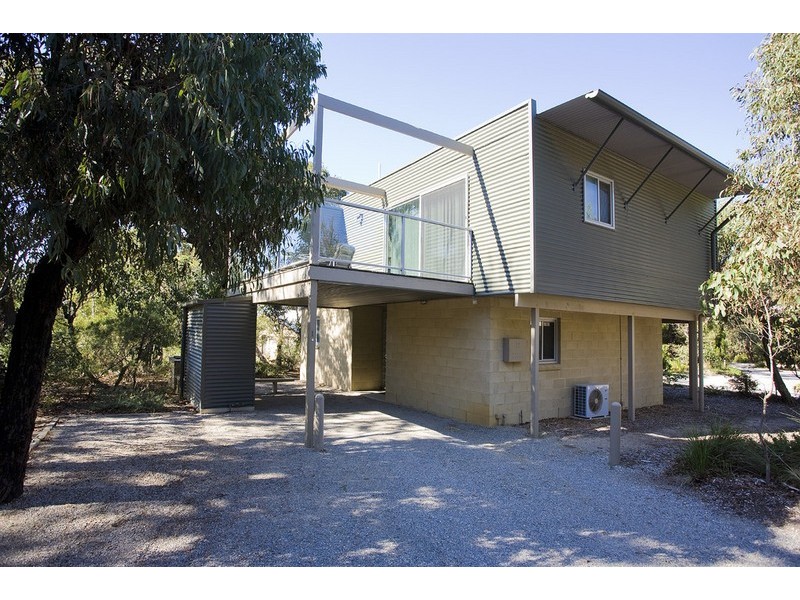 1B/19 Aireys  Street, Aireys Inlet VIC 3231