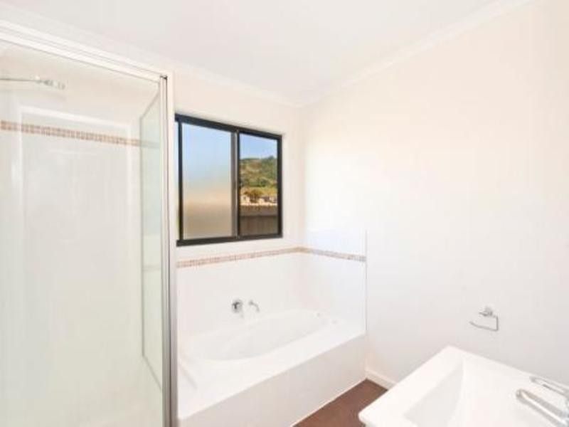 11 Gum Court, Apollo Bay VIC 3233