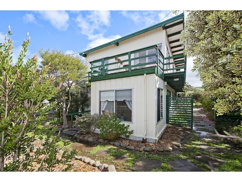 123 McLachlan Street, Apollo Bay VIC 3233
