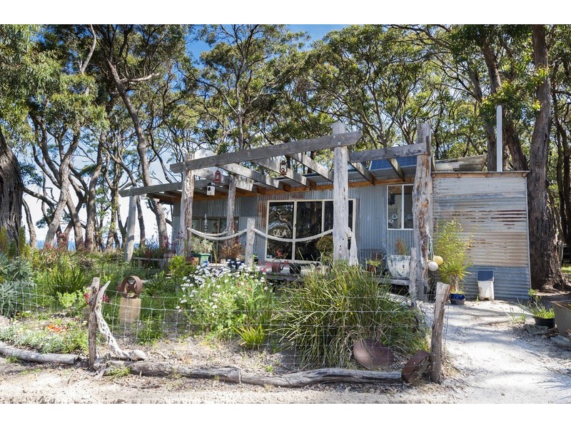 3365 Great Ocean Road, Glenaire VIC 3238