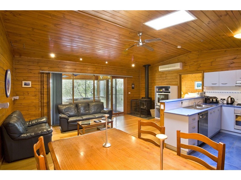 50 Parkers Access Road, Apollo Bay VIC 3233