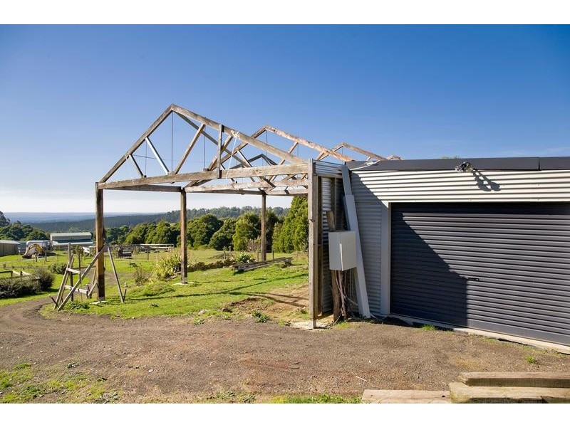 90 Old Colac Road, Beech Forest VIC 3237