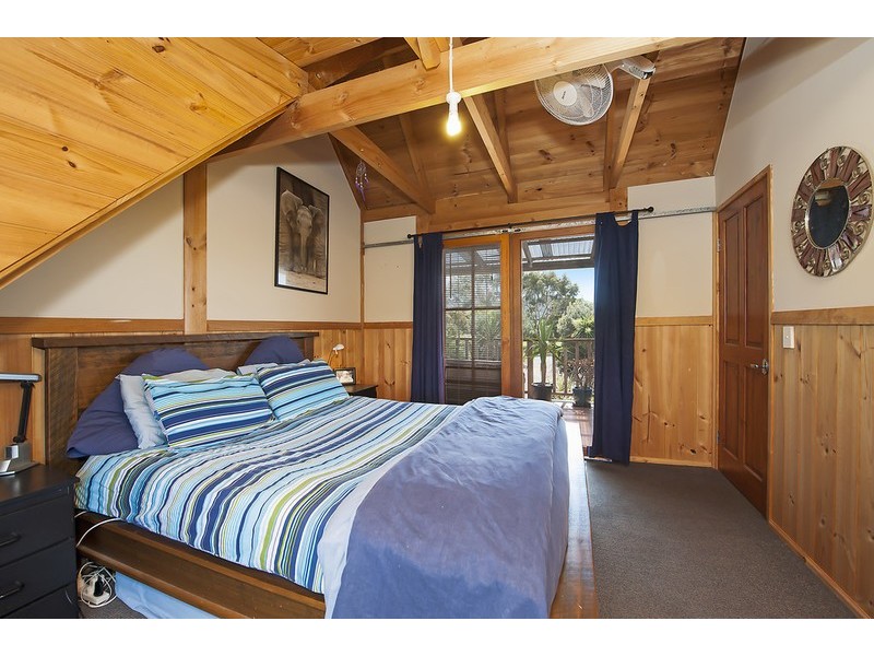 17 Ocean Park Drive, Apollo Bay VIC 3233