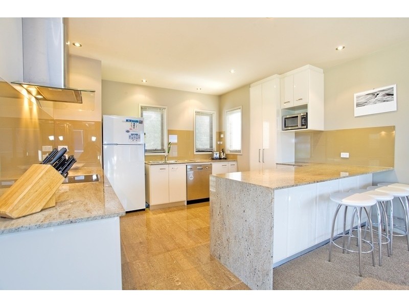 1/24  Harrison Street (Marengo), Apollo Bay VIC 3233