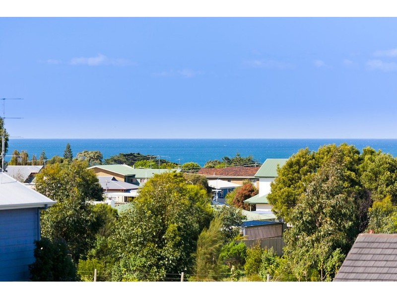 7 Park Avenue, Apollo Bay VIC 3233
