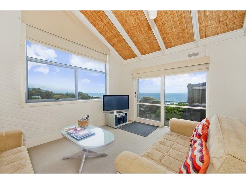 2/5230 Great Ocean Road, Apollo Bay VIC 3233