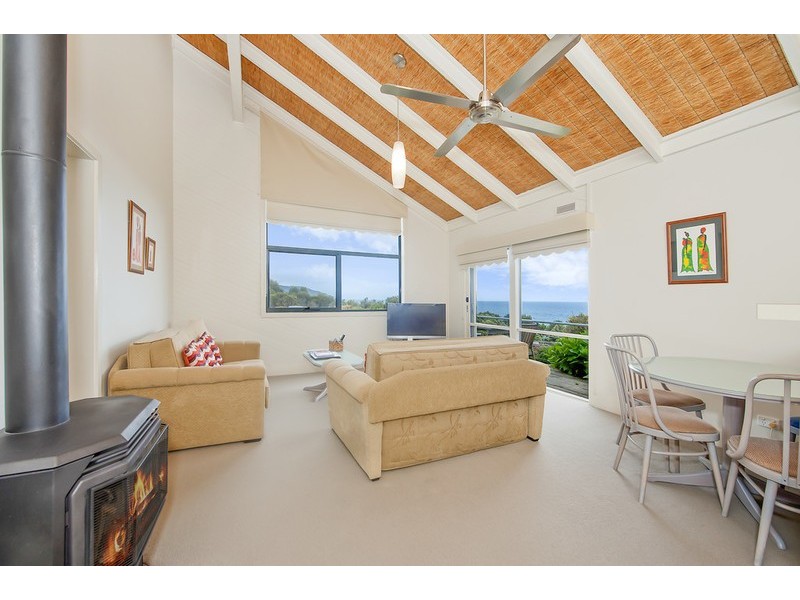 2/5230 Great Ocean Road, Apollo Bay VIC 3233