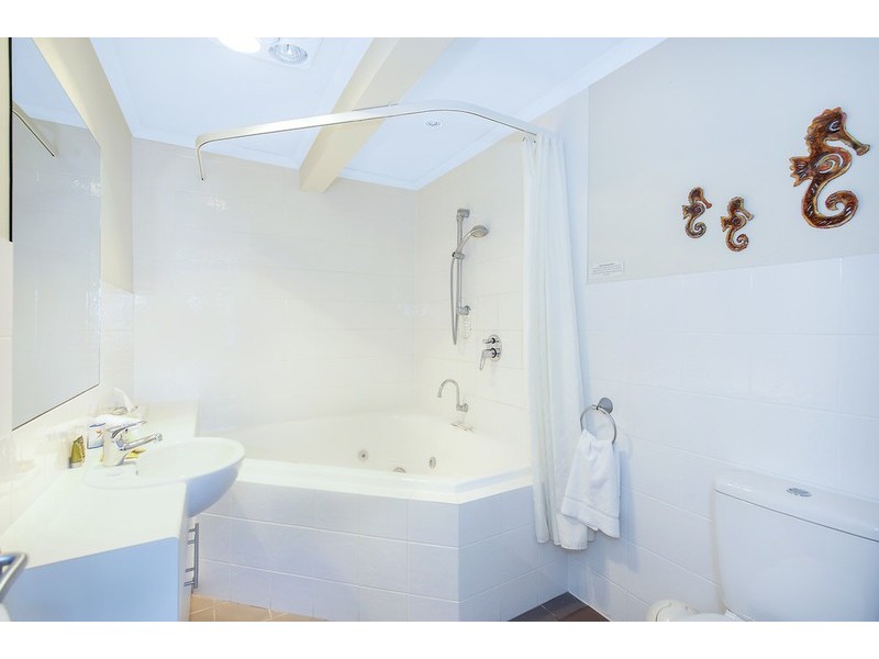 2/5230 Great Ocean Road, Apollo Bay VIC 3233