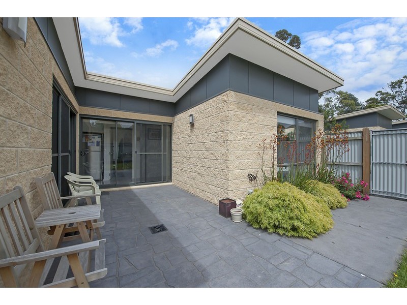 2/5 Pengilley Avenue, Apollo Bay VIC 3233