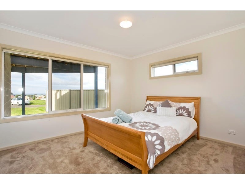 11 Nova Court, Apollo Bay VIC 3233