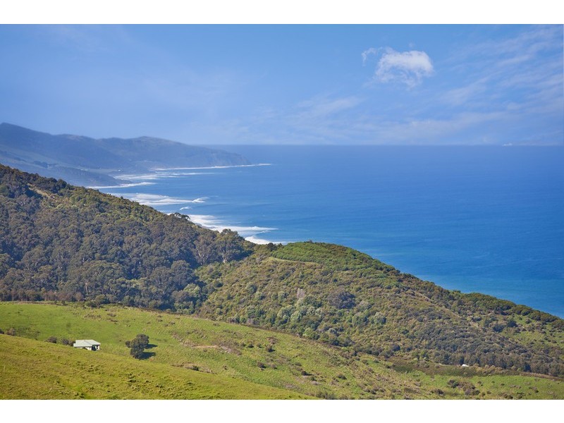 300 Montrose Avenue, Apollo Bay VIC 3233