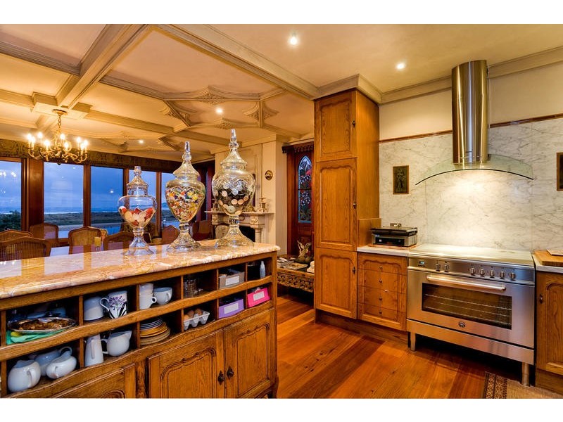 4 Great Ocean Road, Apollo Bay VIC 3233